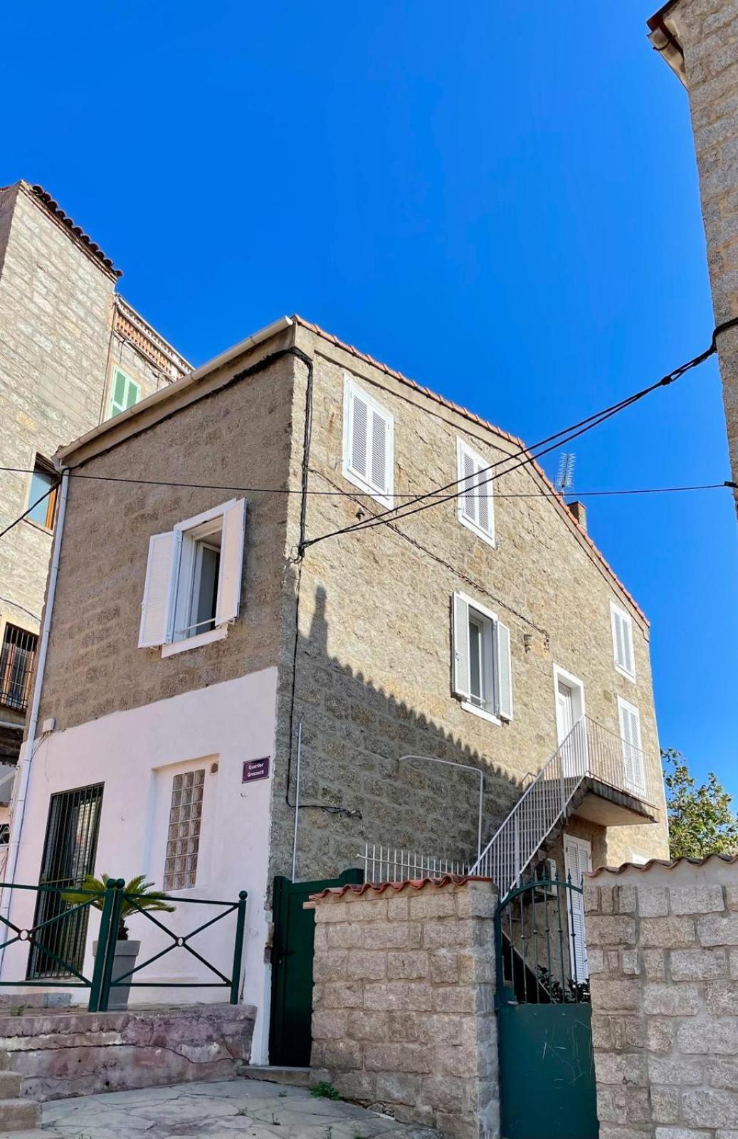 Апартаменты Duplex En Plein Centre Проприано Экстерьер фото
